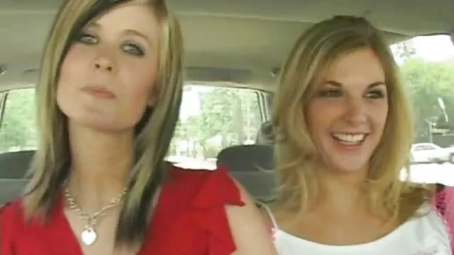 Musical compilation sexe des nains of juicy titted young sluts fucking and cum shot