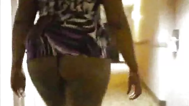 The man offered his friends to rest video sex naine instead of sunbathing