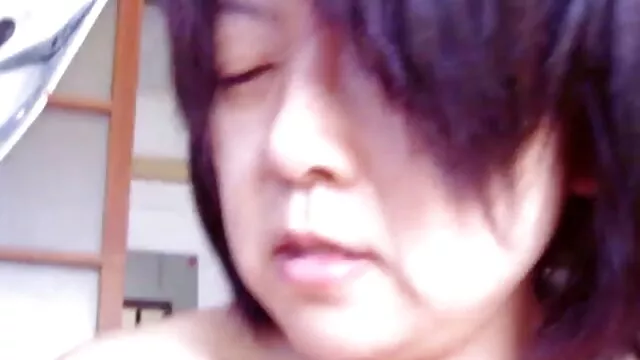 The girl captivated the sex nain masseur with her purity