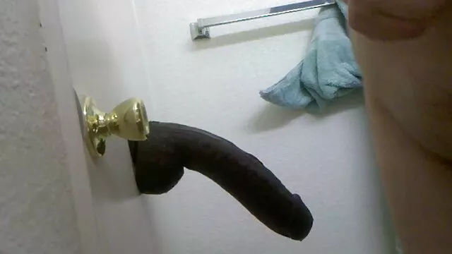 A young Asian woman passionately fucks with her lover and reaches an unprecedented baisee par un nain orgasm