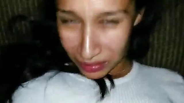 Couple splashed their steam porno avec un nain in sex