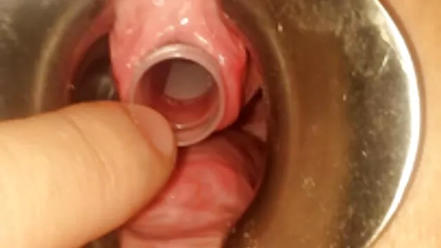 Cunt of a mature blonde nains xxx is brutally pushed on the phallus of a doll from a sex shop