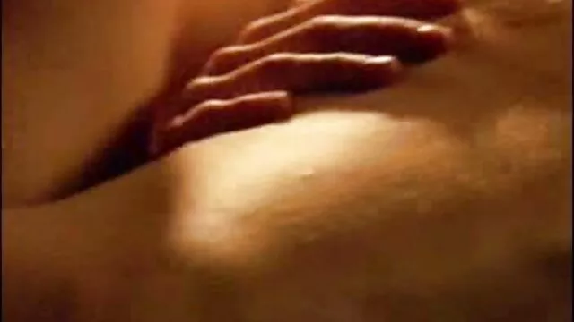 A blanche neige et les 7 mains porno mature and experienced lady teaches and instructs her young mistress