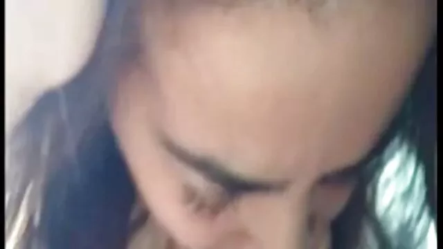 Beauty sex naine with natural big boobs is partial to yogurt