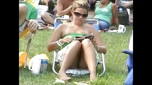 A young girl showed her body and blanche neige et les sept mains porno is eager to fuck with a boyfriend