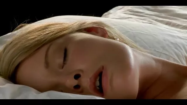 Young girl film porno de nain learns a lot about sex with an old man