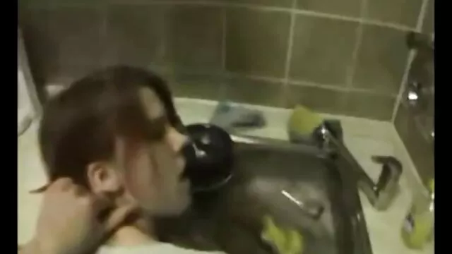 Asian porn model has fun sex avec une naine with black phallus